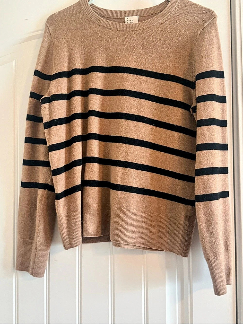 a new day Striped Crewneck Sweater in Brown & Black Medium